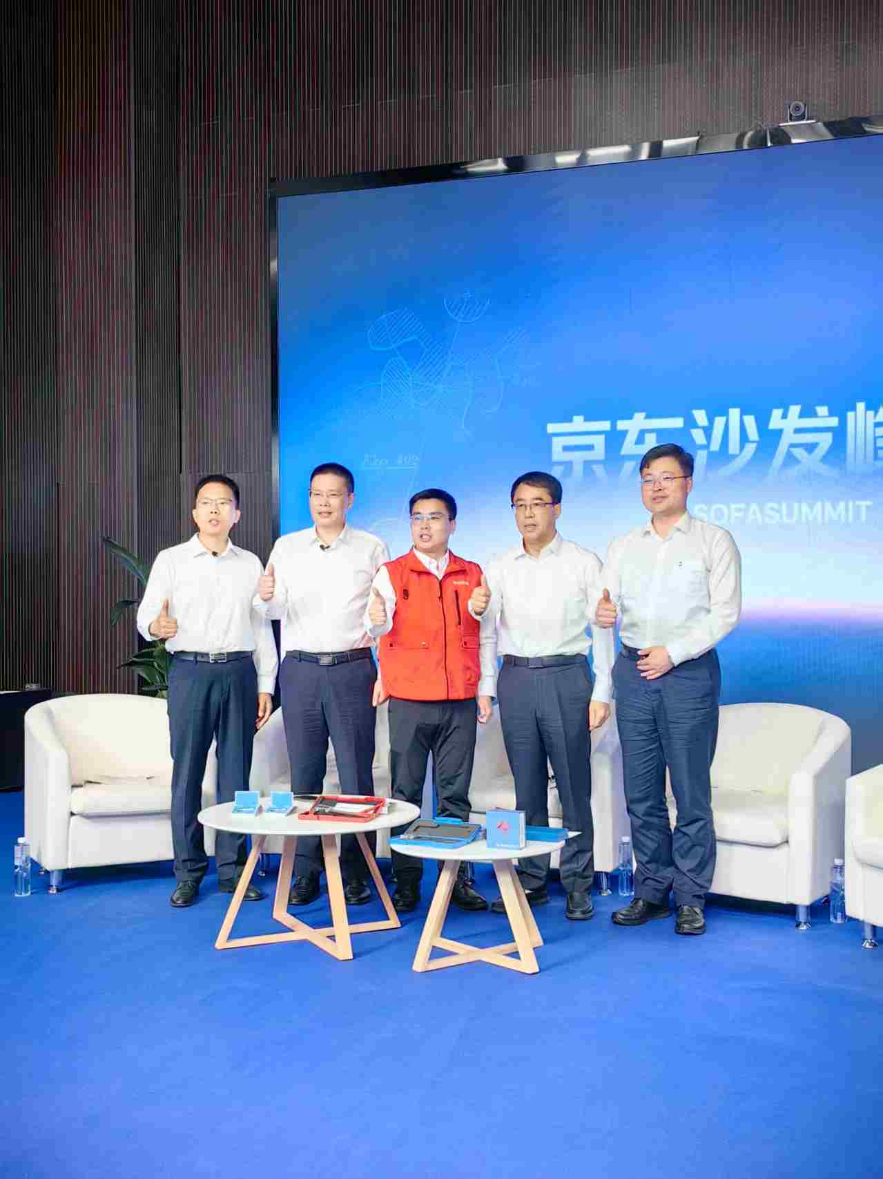 dc16a862-00dc-41e7-b99b-2dbab37ce24d